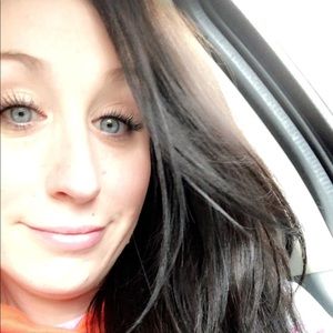 Meet your Posher, Lee anne